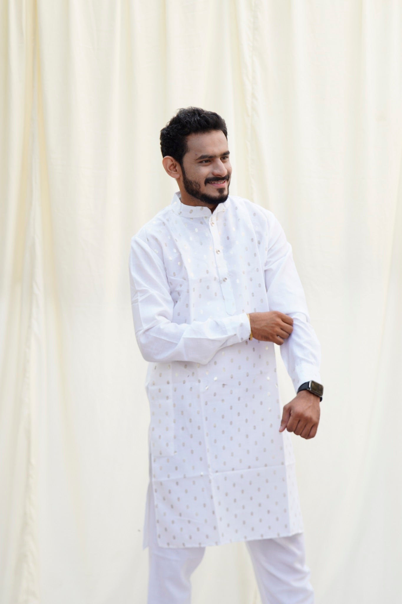 Jodha Akbar White Ethnic Set
