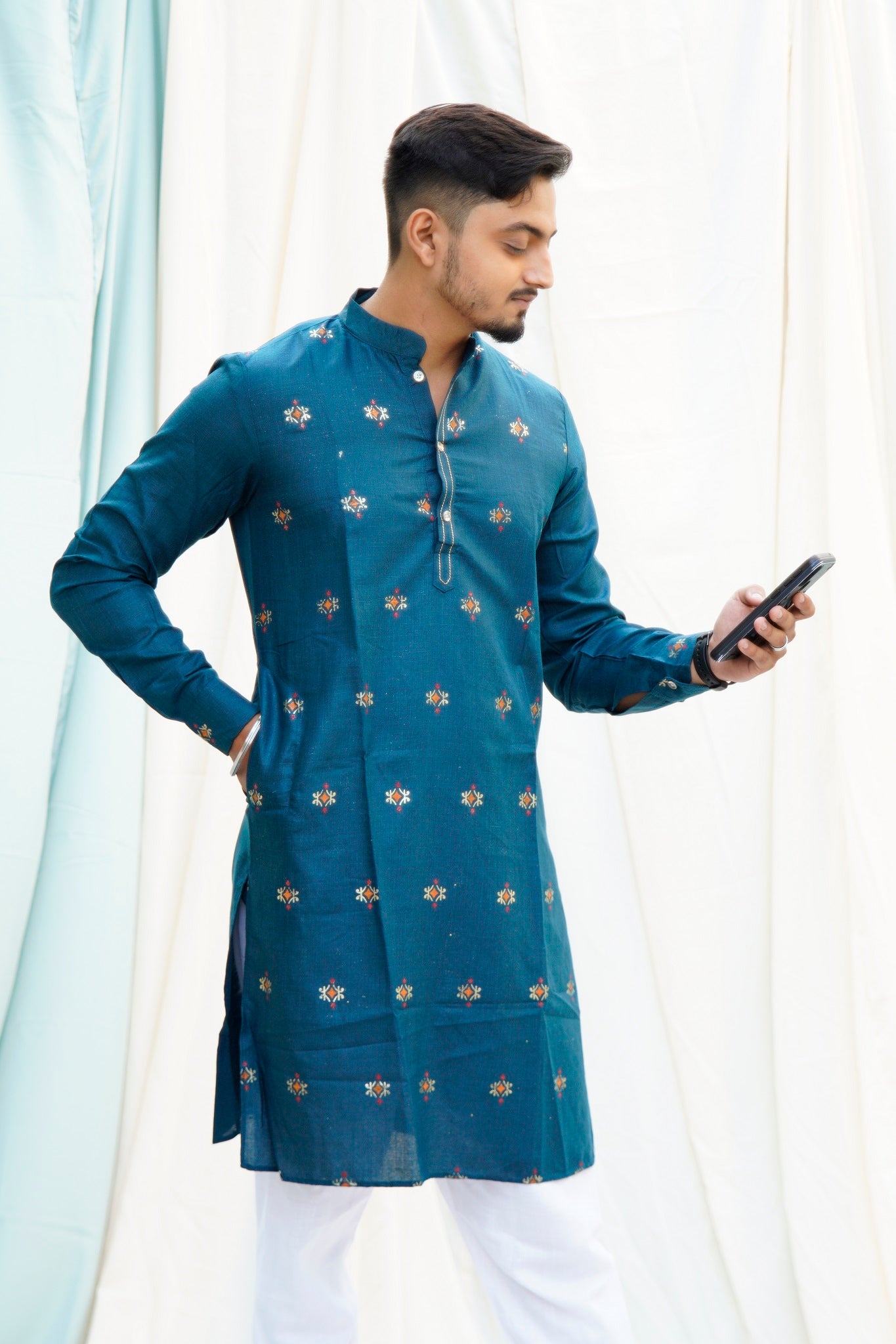 Sohni Mahiwal Peacock Blue Ethnic Set