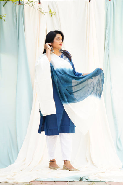 Romeo Juliet Blue Ethnic Set