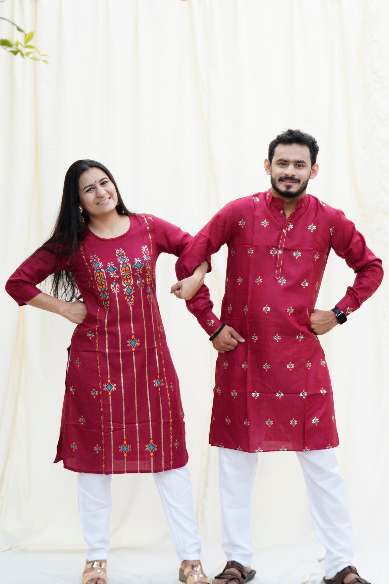 Sohni Mahiwal Maroon Ethnic Set