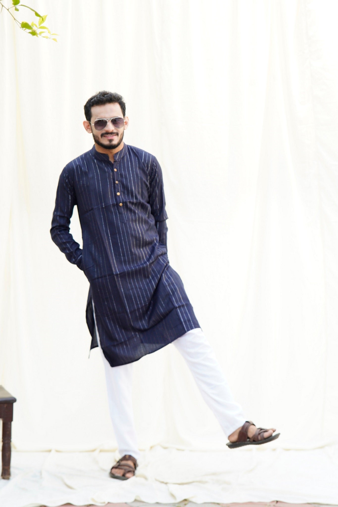 Shah Jahan Mumtaz Navy Blue Ethnic Set